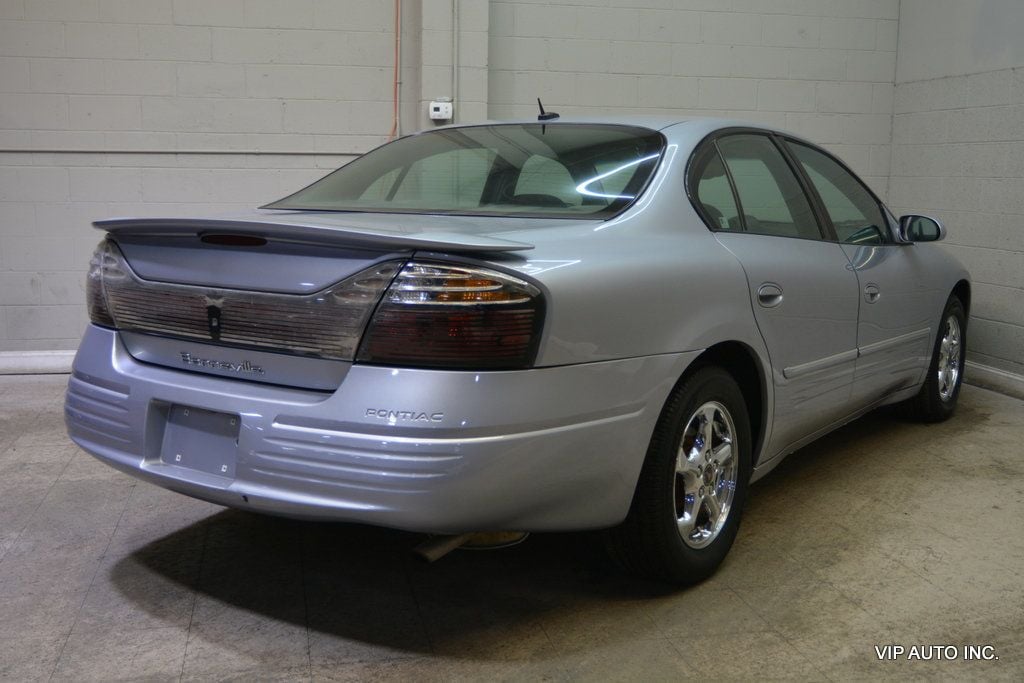 2005 Pontiac Bonneville 4dr Sedan SE - 22930979 - 3