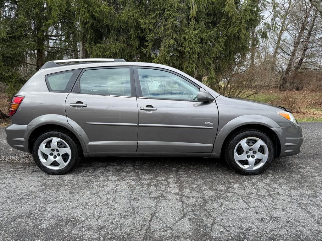 2005 Pontiac Vibe ALL WHEEL DRIVE COMPACT SUV - 23002325 - 1