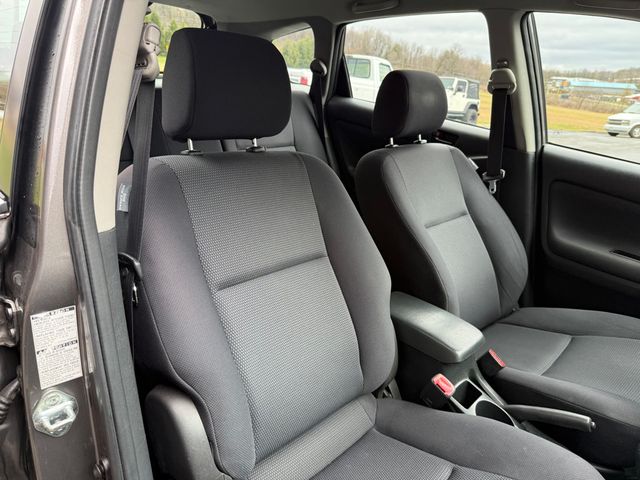 2005 Pontiac Vibe ALL WHEEL DRIVE COMPACT SUV - 23002325 - 22