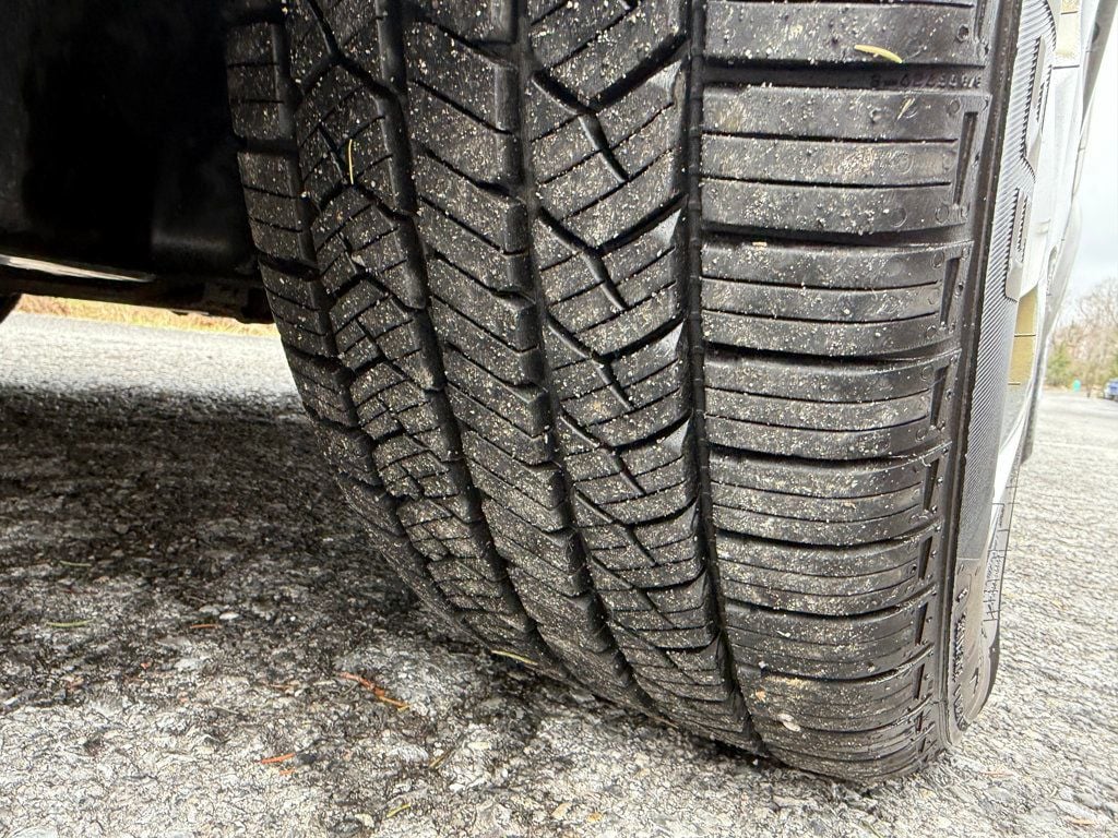 2005 Pontiac Vibe ALL WHEEL DRIVE COMPACT SUV - 23002325 - 8