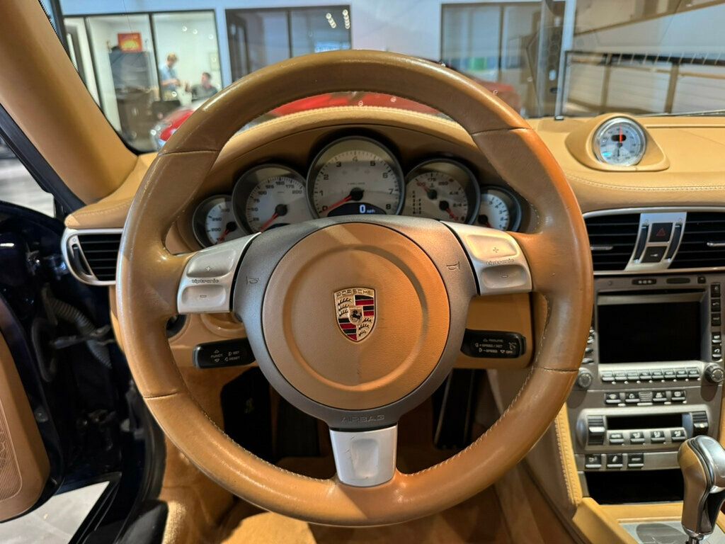 2005 Porsche 911 Coupe photo 14