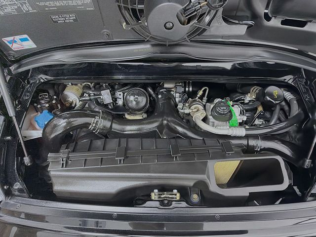 2005 Porsche 911 Turbo Cabriolet - 23024443 - 24