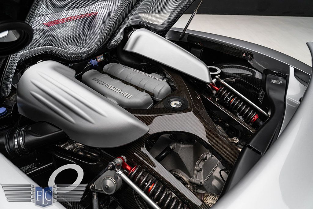 2005 Porsche Carrera GT    - 23047146 - 18