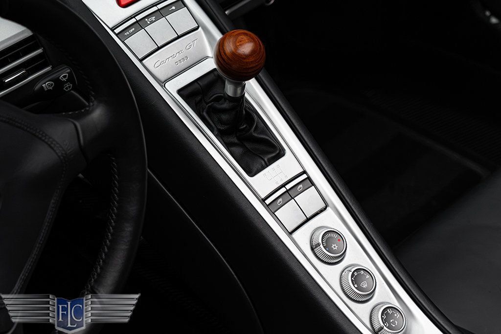 2005 Porsche Carrera GT 2dr Carrera - 23058550 - 16