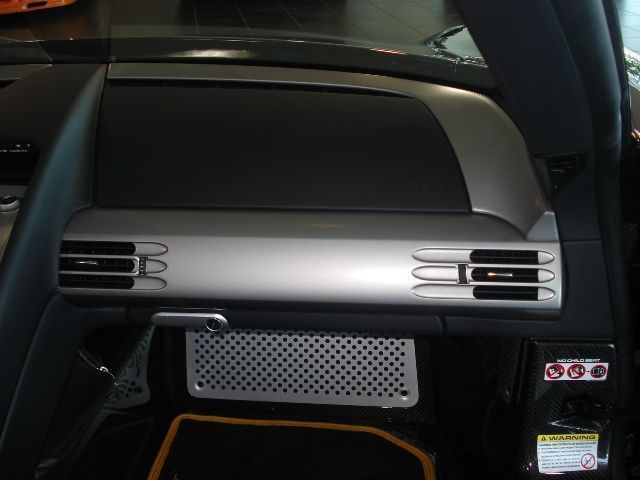 2005 Porsche Carrera GT Base Trim - 2872228 - 11