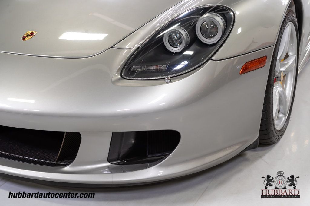 2005 Porsche Carrera GT Only 780 Miles!  - 21876116 - 21