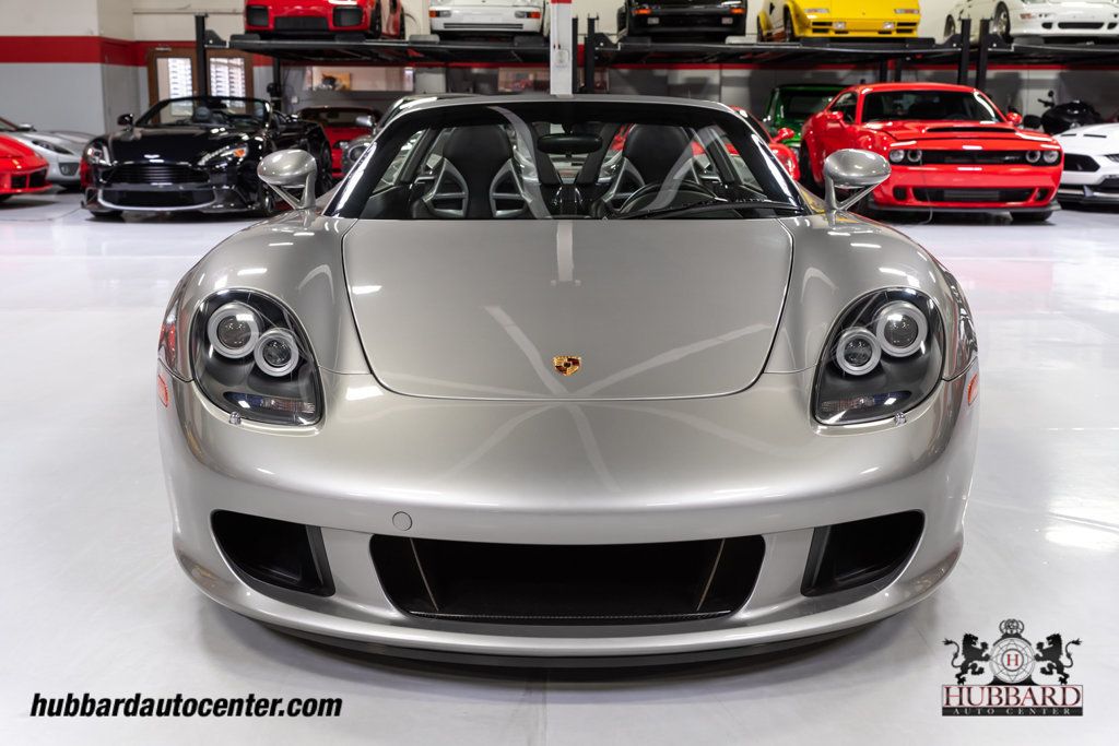 2005 Porsche Carrera GT Only 780 Miles!  - 21876116 - 2