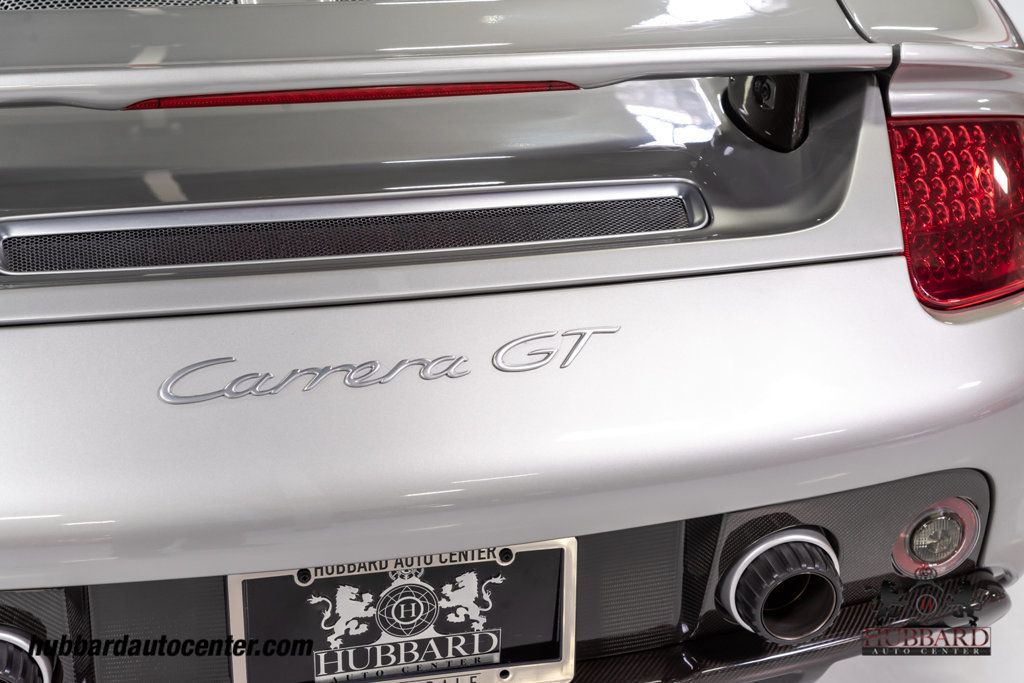 2005 Porsche Carrera GT Only 780 Miles!  - 21876116 - 44