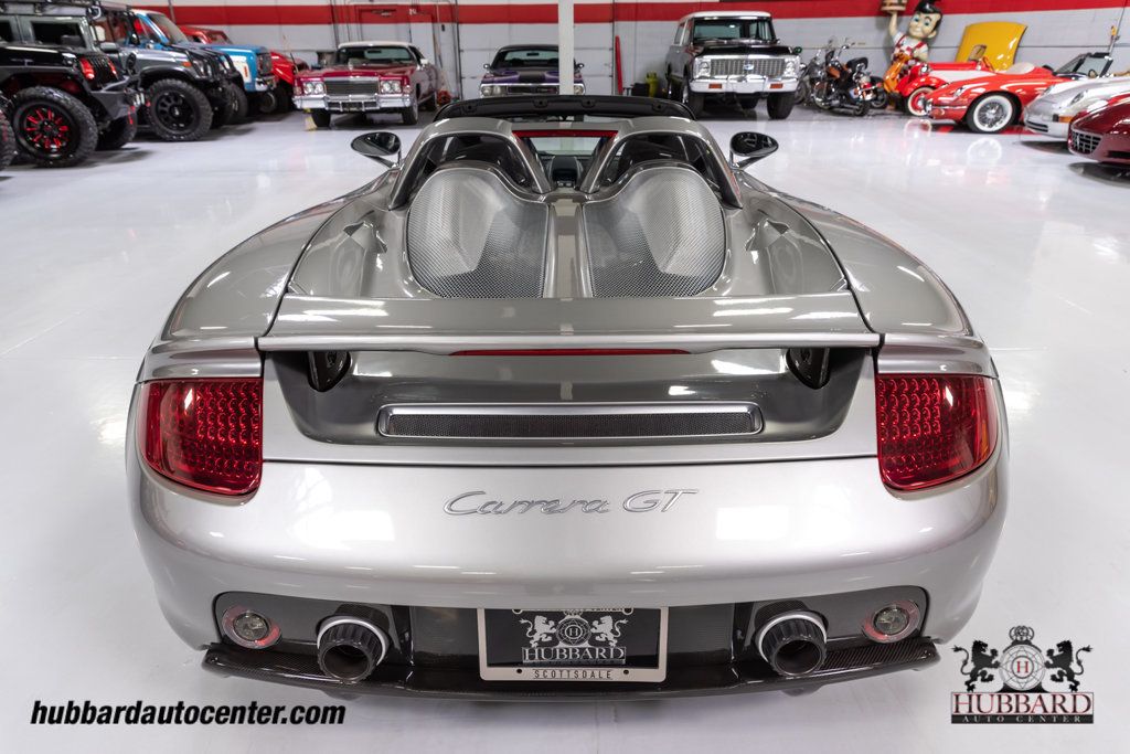 2005 Porsche Carrera GT Only 780 Miles!  - 21876116 - 45