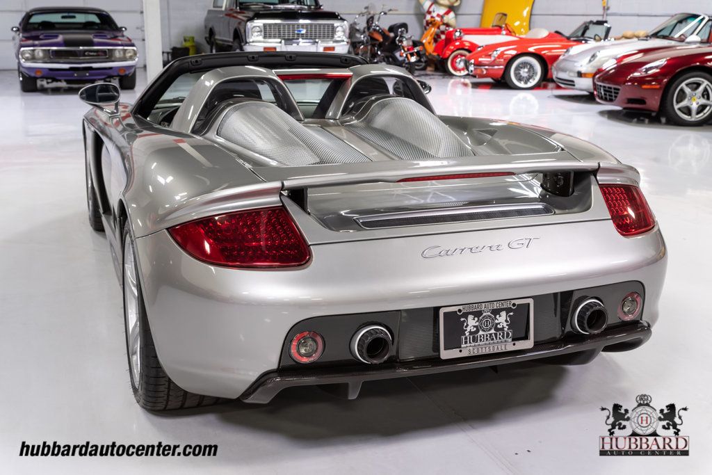 2005 Porsche Carrera GT Only 780 Miles!  - 21876116 - 46