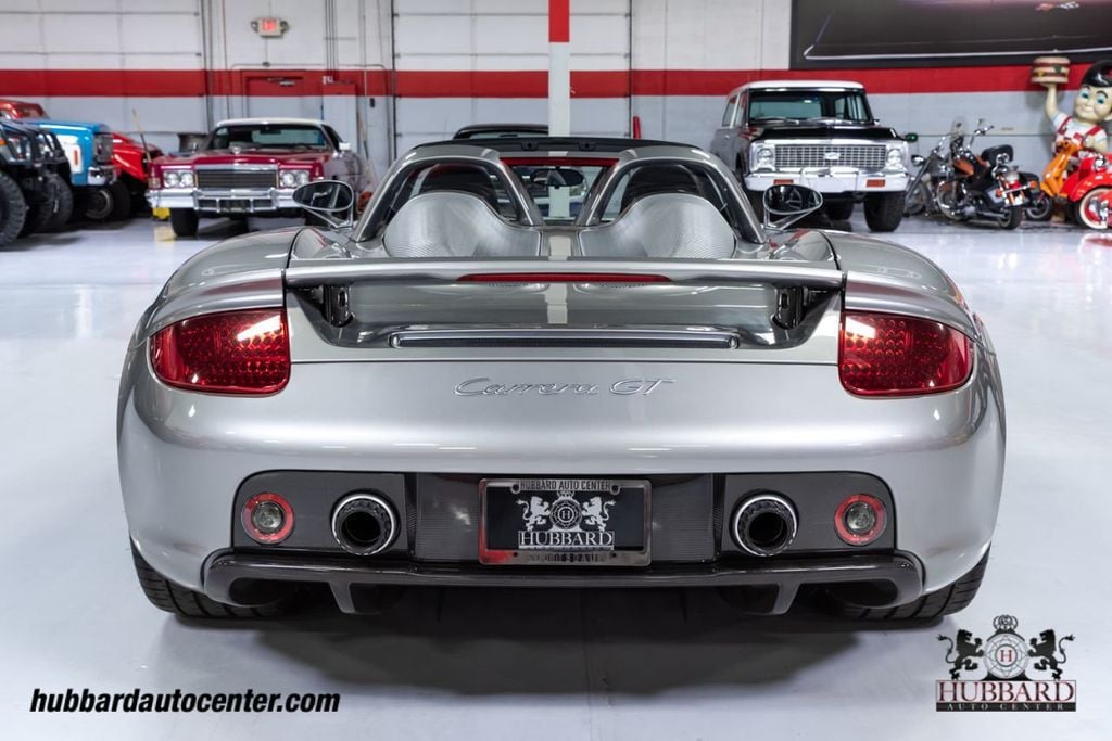 2005 Porsche Carrera GT Only 780 Miles!  - 21876116 - 6