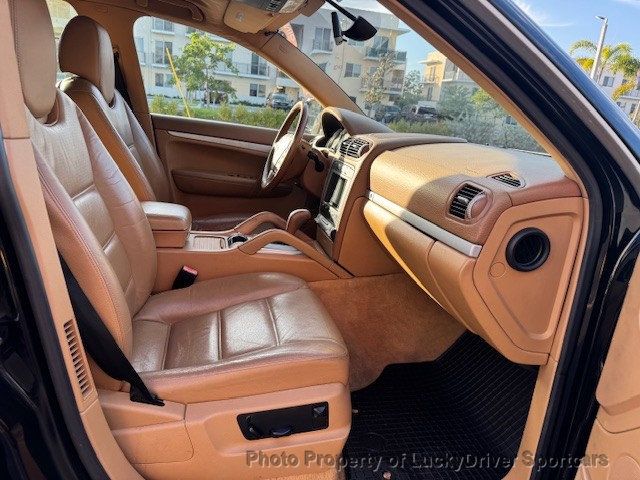 2005 Porsche Cayenne 4dr S Tiptronic - 22959814 - 23