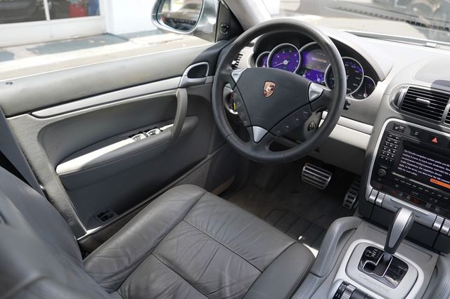 2005 Porsche Cayenne 4dr Turbo Tiptronic - 23038837 - 23