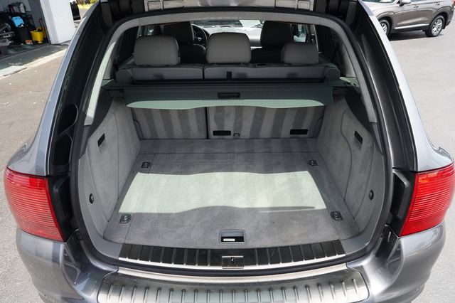 2005 Porsche Cayenne 4dr Turbo Tiptronic - 23038837 - 25
