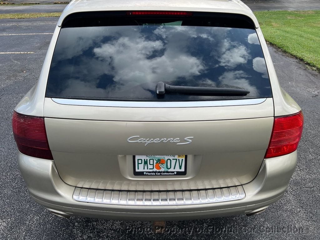 2005 Porsche Cayenne S AWD Tiptronic - 22688568 - 19