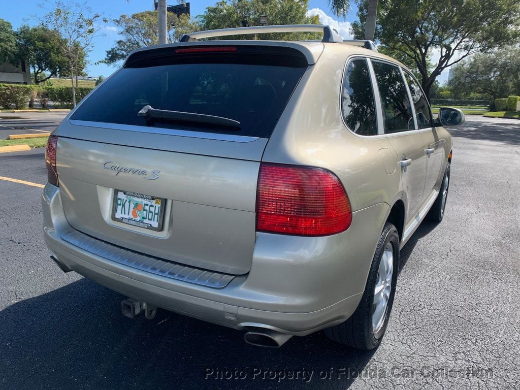 2005 Porsche Cayenne S Tiptronic - 22688568 - 17