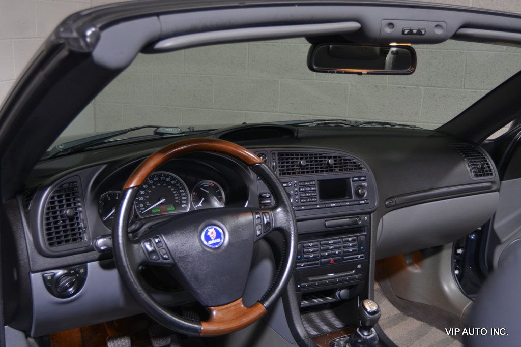 2005 Saab 9-3 2dr Convertible Arc - 22850510 - 16
