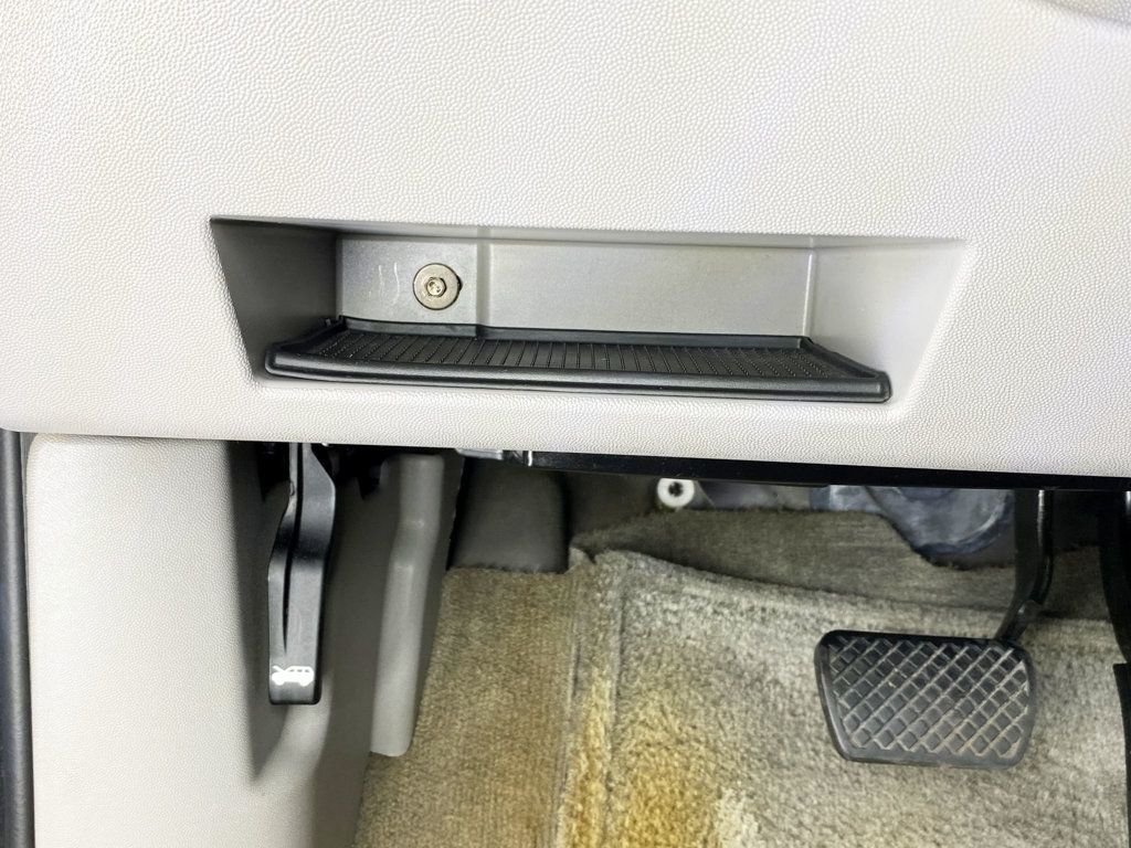 2005 Saturn Vue 4dr FWD Automatic V6 - 22896143 - 18