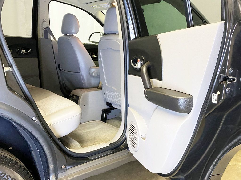 2005 Saturn Vue 4dr FWD Automatic V6 - 22896143 - 37