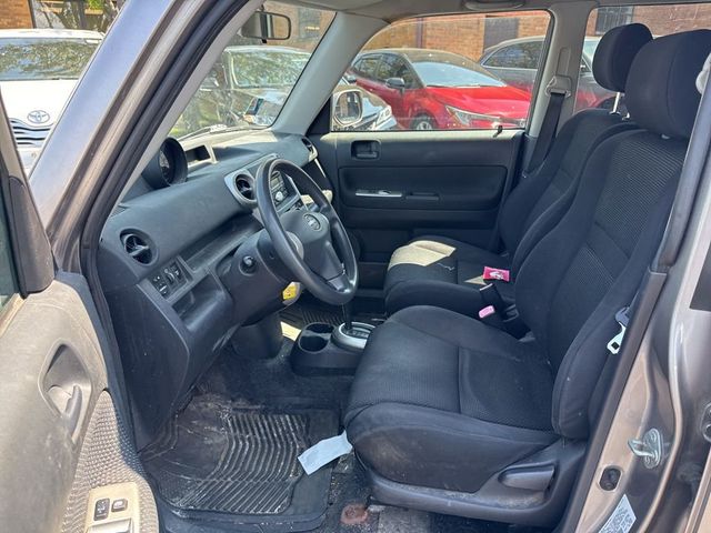 2005 Scion xB 5dr Wagon Automatic - 23016674 - 13