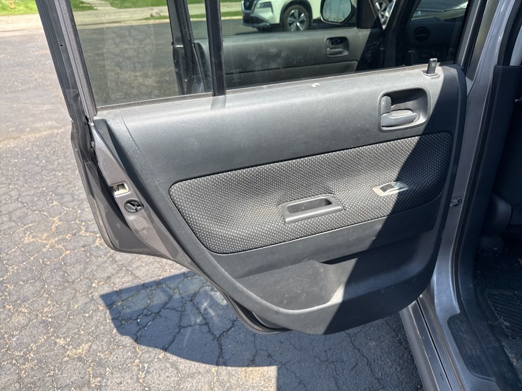 2005 Scion xB 5dr Wagon Automatic - 23016674 - 16