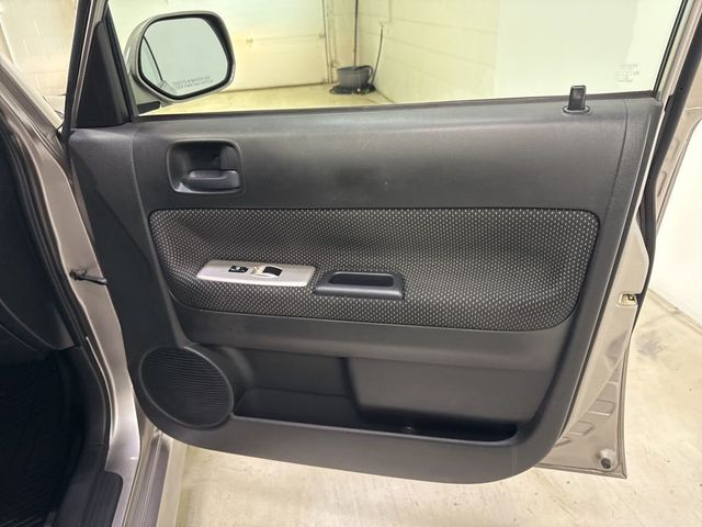 2005 Scion xB 5dr Wagon Automatic - 23016674 - 31