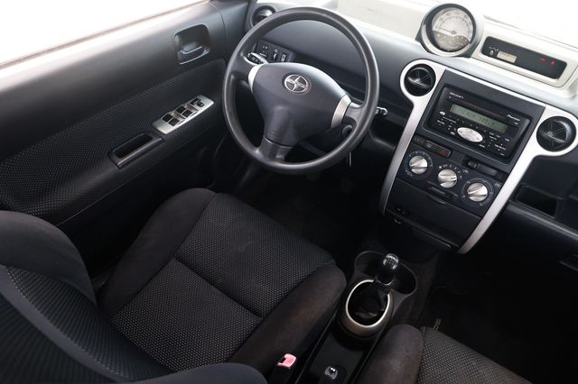 2005 Scion xB 5dr Wagon Manual - 23043289 - 22