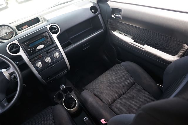 2005 Scion xB 5dr Wagon Manual - 23043289 - 23