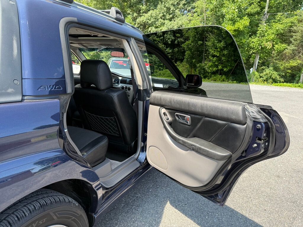 2005 Subaru Baja Turbo photo 30