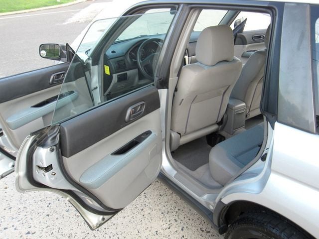 2005 Subaru Forester Natl 4dr 2.5 X Automatic - 22553615 - 25