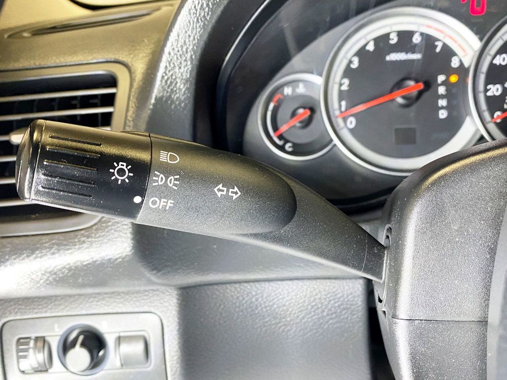 2005 Subaru Legacy Sedan 2.5i Ltd Automatic PZEV - 22967049 - 22