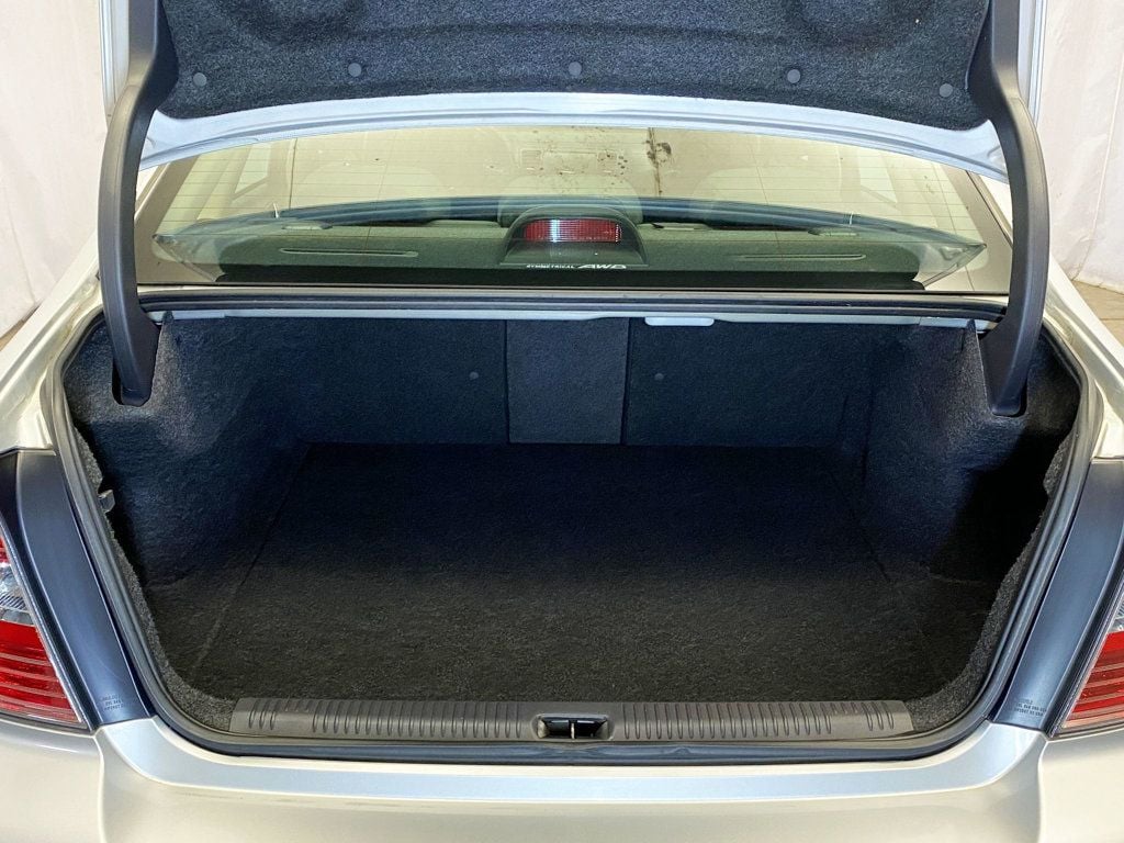 2005 Subaru Legacy Sedan 2.5i Ltd Automatic PZEV - 22967049 - 47