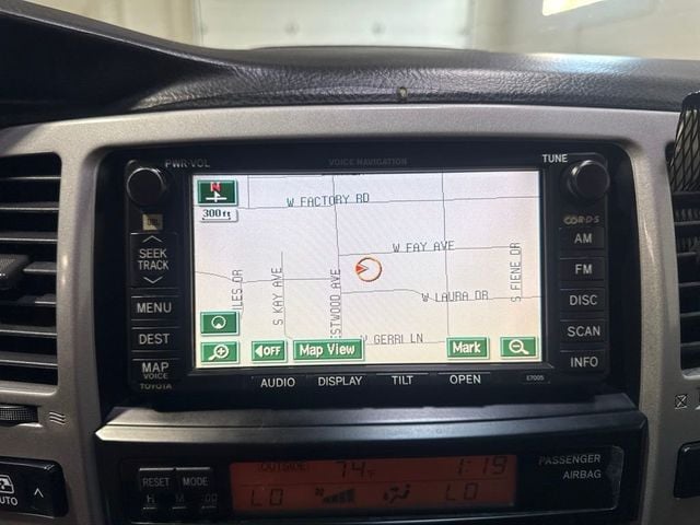 2005 Toyota 4Runner 4dr Limited V8 Automatic 4WD - 23050621 - 17