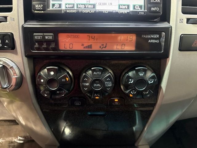 2005 Toyota 4Runner 4dr Limited V8 Automatic 4WD - 23050621 - 18