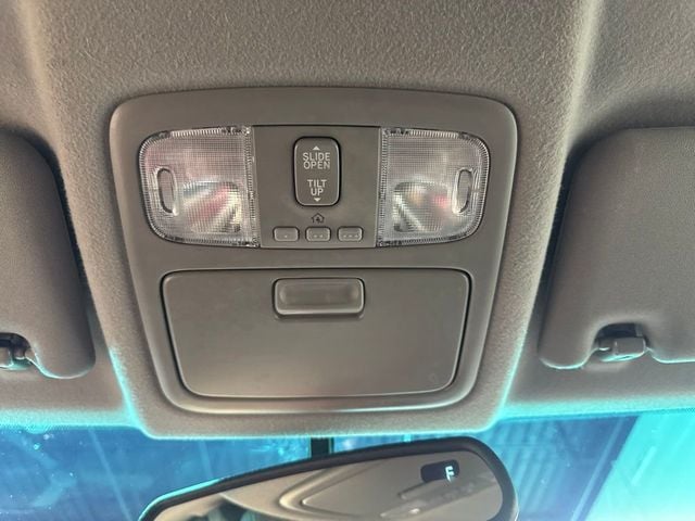 2005 Toyota 4Runner 4dr Limited V8 Automatic 4WD - 23050621 - 20