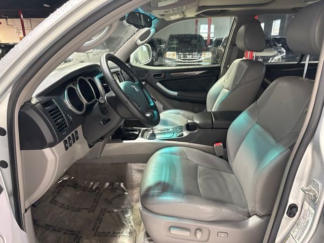 2005 Toyota 4Runner 4dr Limited V8 Automatic 4WD - 23050621 - 21