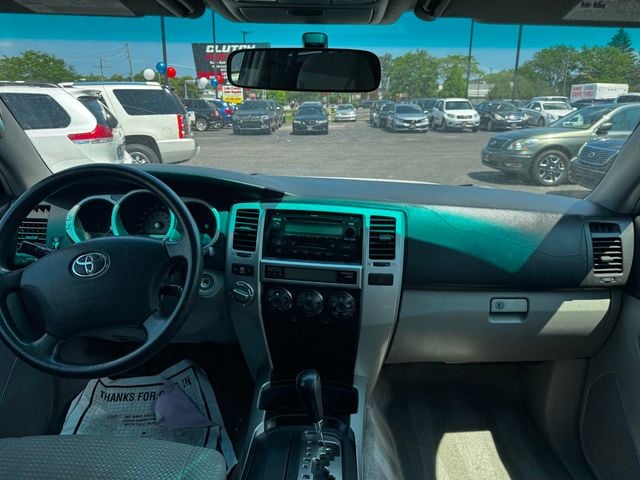 2005 Toyota 4Runner 4dr SR5 V6 Automatic 4WD - 23041705 - 18