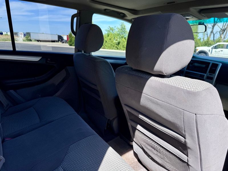 2005 Toyota 4Runner 4dr SR5 V6 Automatic 4WD - 23040478 - 16