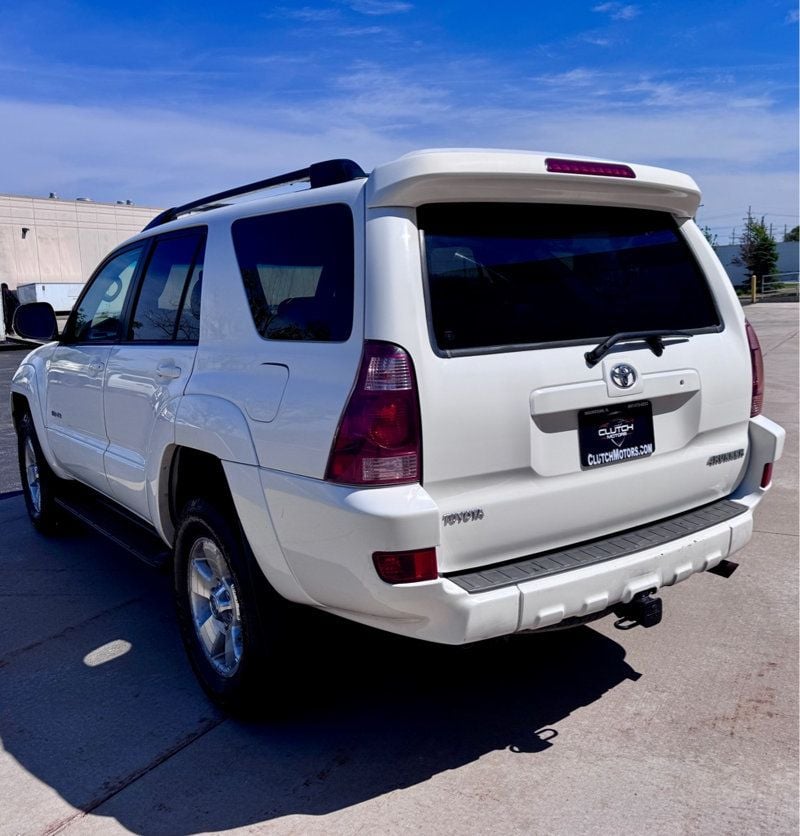 2005 Toyota 4Runner 4dr SR5 V6 Automatic 4WD - 23040478 - 3