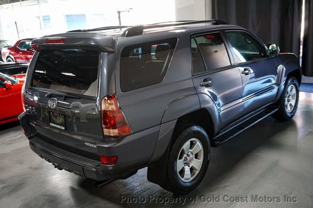 2005 Toyota 4Runner *Limited 4WD* *V8* *1-Owner* *Only 57k Miles* - 22662841 - 32