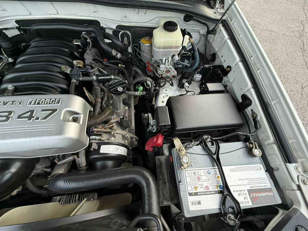 2005 Toyota 4Runner Rare V8! Limited, JBL Audio System, Rear Air Suspension - 23028190 - 20