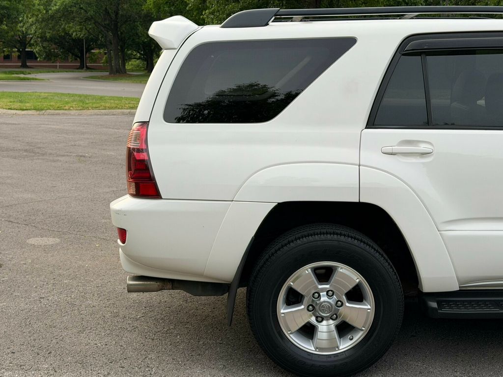 2005 Toyota 4Runner Rare V8! Limited, JBL Audio System, Rear Air Suspension - 23028190 - 7