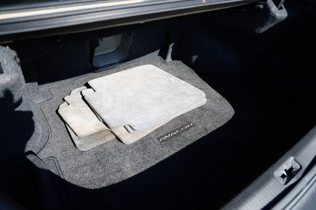 2005 Toyota Avalon 4dr Sedan Limited - 22952832 - 24