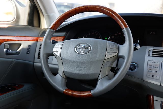 2005 Toyota Avalon 4dr Sedan Limited - 22952832 - 29