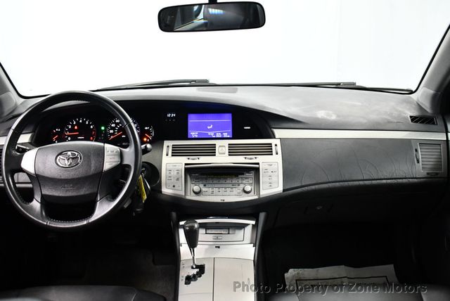 2005 Toyota Avalon 4dr Sedan XL - 22719845 - 20