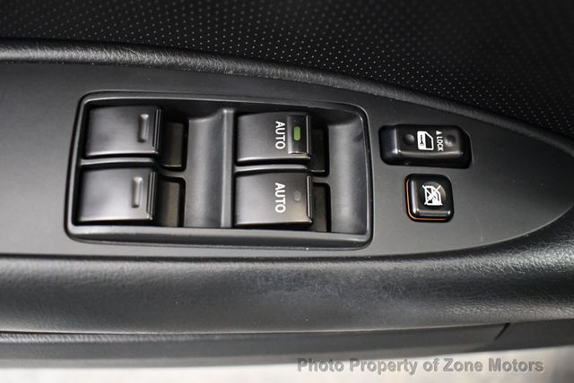 2005 Toyota Avalon 4dr Sedan XL - 22719845 - 41