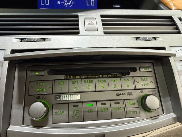 2005 Toyota Avalon 4dr Sedan XL - 23064498 - 17