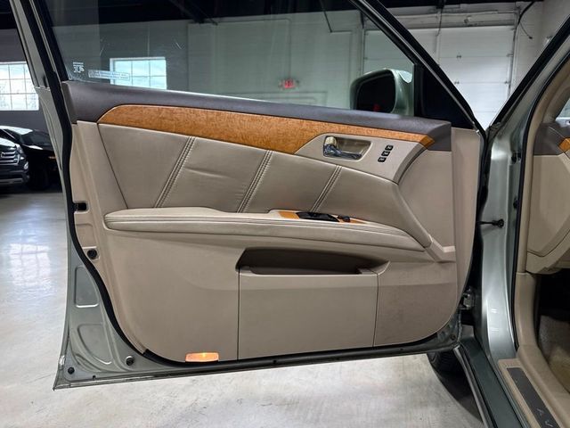 2005 Toyota Avalon 4dr Sedan XL - 23064498 - 22