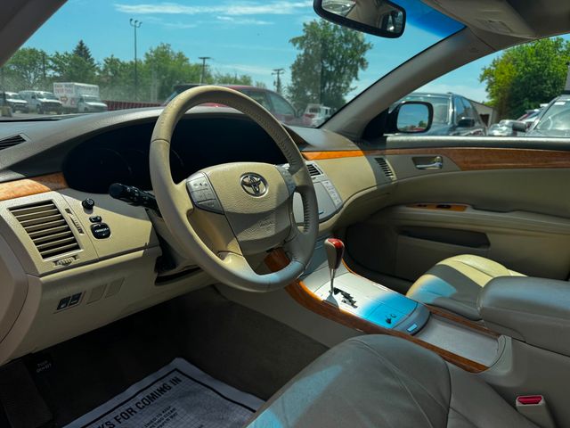 2005 Toyota Avalon 4dr Sedan XL - 23031341 - 9