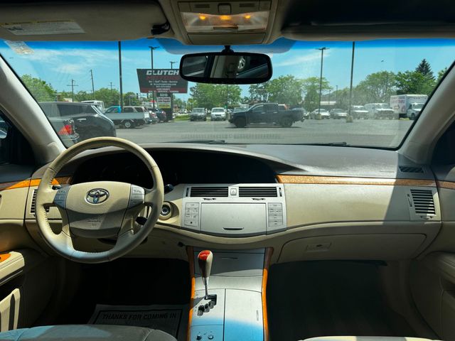 2005 Toyota Avalon 4dr Sedan XL - 23031341 - 20